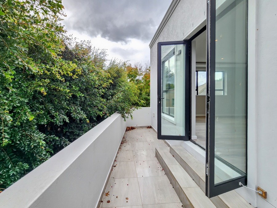 3 Bedroom Property for Sale in Rondebosch Western Cape